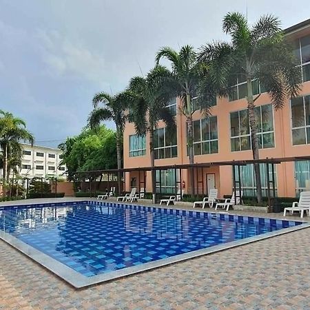 The Victory Hotel Ban Muang Daeng Exterior foto
